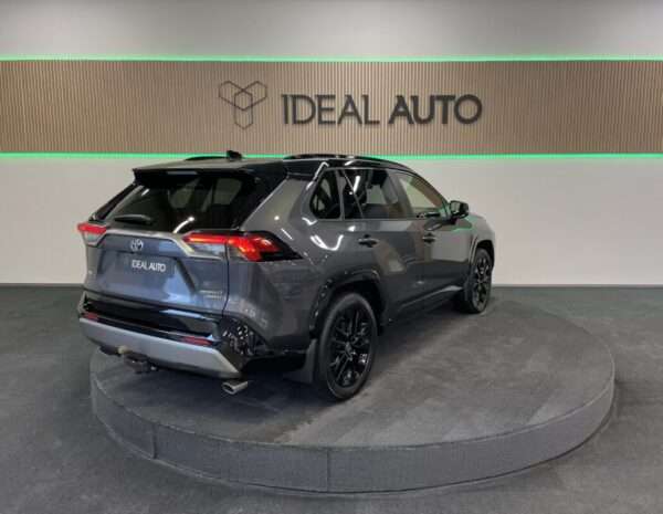 RAV4 Hybrid SUV