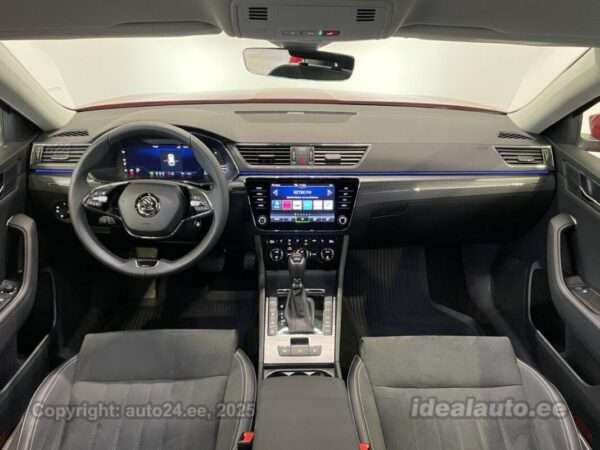 Superb Combi Elegance
