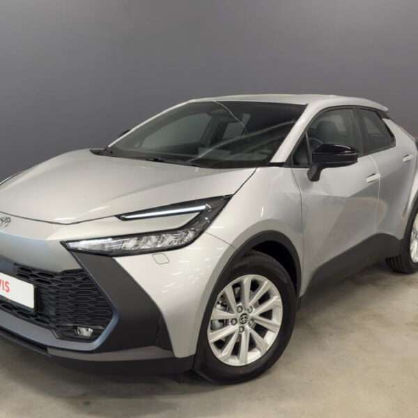 Гибридный кроссовер C-HR