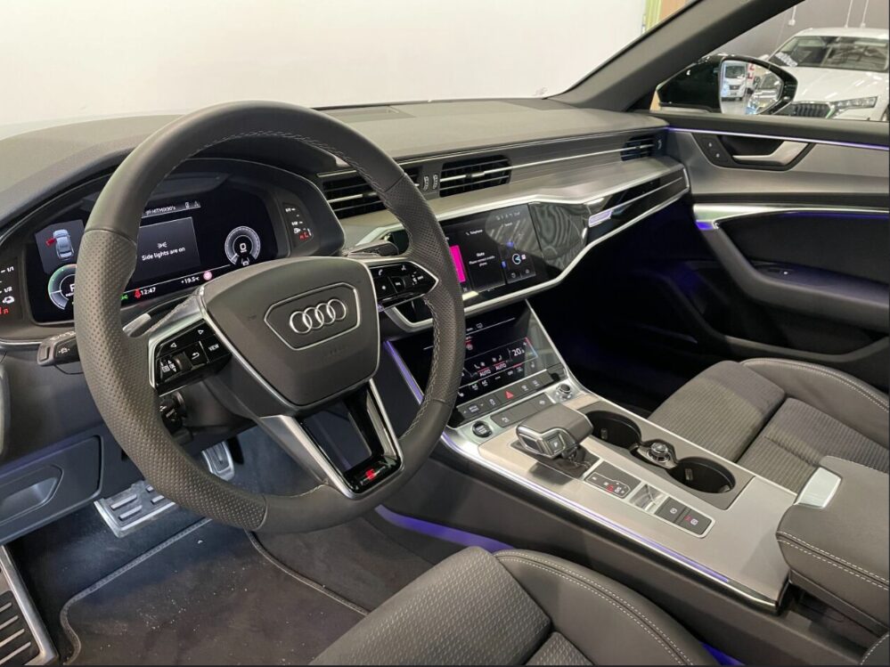 A6 55TFSI e Quattro PHEV S-line automobilio nuoma