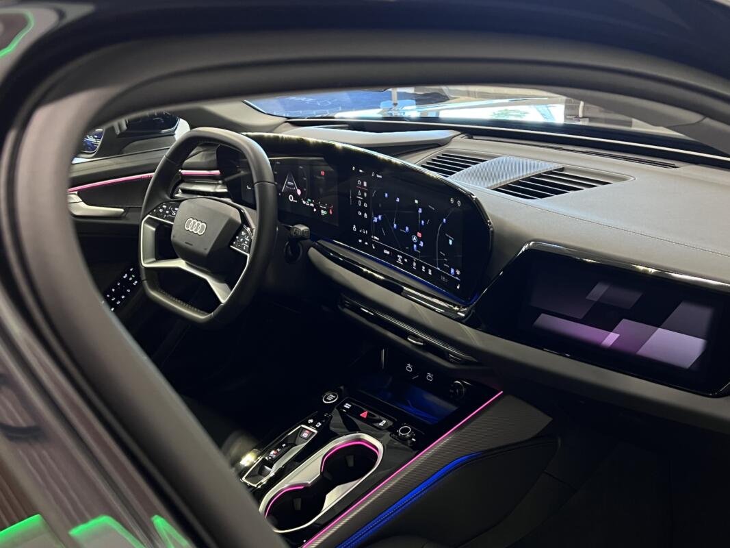 A6 Avant Quattro automobilio nuoma