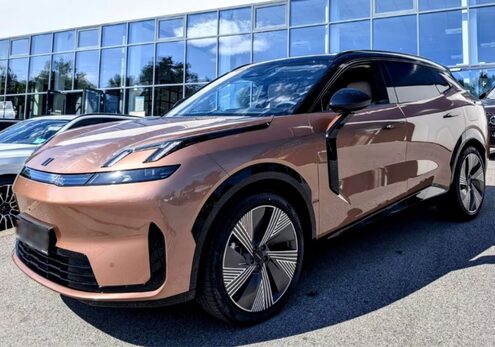 LYNK & CO 08 PHEV